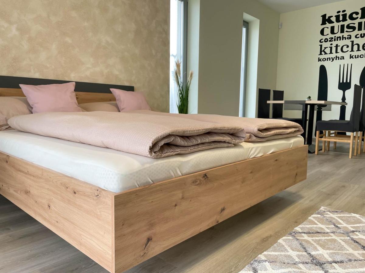 Apartmany Katalin Dunajská Streda Zewnętrze zdjęcie